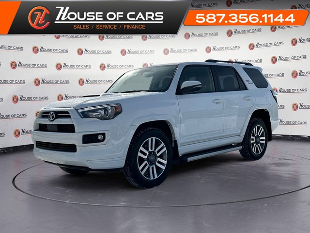  2023 Toyota 4Runner TRD Sport LOW KM w/ Leather / Auto Highbeam in Cars & Trucks in Calgary