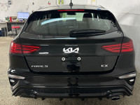 ALL VEHICLES COME CERTIFIED WITH A 90 POINT INSPECTION. Engine: 4 Cylinder Engine 2.0L L/100Km City:... (image 5)