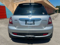 ALL TRADES WELCOME!! OPERATING BY APPOINTMENT GORGEOUS Mini Cooper S Manual transmission Only 100km!... (image 5)