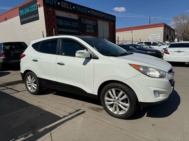 2011 Hyundai Tucson LIMITED**AWD**NAVIGATION**CAMERA**LEAHTER in Cars & Trucks in Edmonton - Image 2