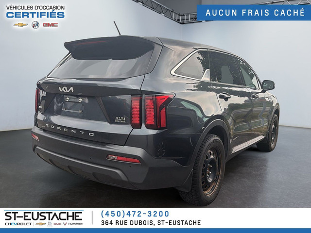 2022 Kia Sorento LX | AWD | 8 PNEUS | VOLANT ET BANCS CHAUFFANTS in Cars & Trucks in Laval / North Shore - Image 3
