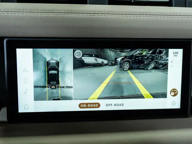 2023 Land Rover Defender 110 SE/PANO/360 CAM/MERIDIAN/CARPLAY/CL in Cars & Trucks in Mississauga / Peel Region - Image 19