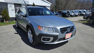  2011 Volvo XC70 LEVEL3 T6 CLEAN CARFAX, No Accidents, Low Km