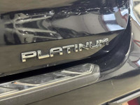 2021 Toyota Highlander Hybrid Platinum/AWD/AC/GPS/CAMERA/BT/TOIT PANO/CUIR/CRUISE/APPLE CARPLAY/GR E... (image 6)