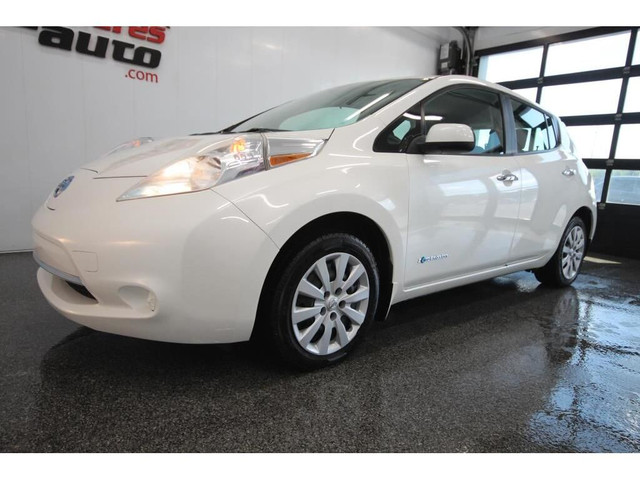 2015 Nissan LEAF SV in Cars & Trucks in Lévis - Image 3