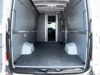Introducing the 2023 Mercedes-Benz Sprinter 3500 170-in. a long-wheelbase van ideal for heavy-duty c... (image 6)