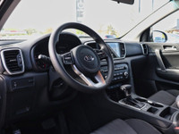 Experience the perfect blend of style, comfort, and practicality with the 2020 Kia Sportage LX FWD i... (image 7)