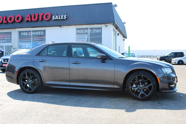 2022 Chrysler 300 in Cars & Trucks in Oakville / Halton Region