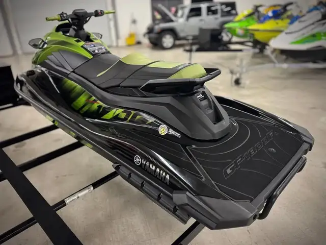 2023 YAMAHA GP1800R SVHO-CUSTOM! in Personal Watercraft in Winnipeg - Image 7