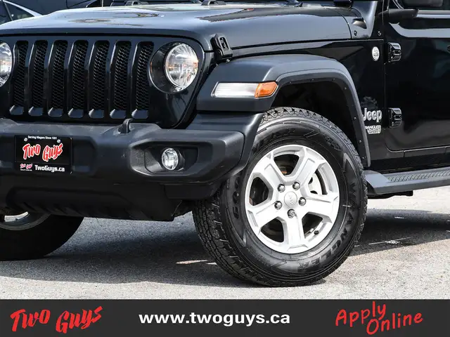 2019 Jeep WRANGLER UNLIMITED Sport 4x4 Back Up Camera Side Steps in Cars & Trucks in St. Catharines - Image 3