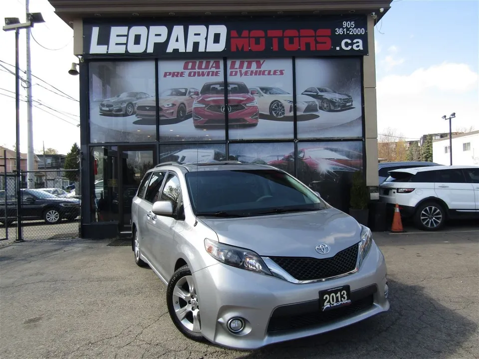 2013 Toyota Sienna SE,8 Pass,Sunroof,Camera,Leather*Certified*
