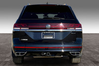 A Top-tier Three-row Suv Offering A Spacious Cabin, Comfortable Ride, With A Variety Of Features. Al... (image 3)