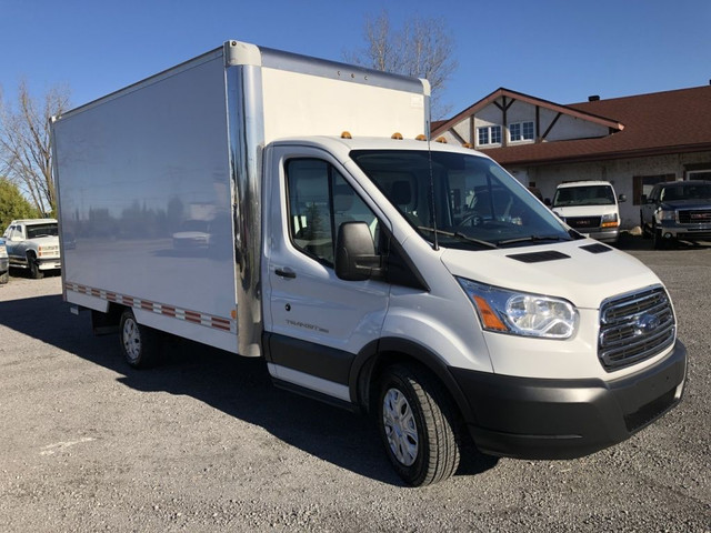 2015 Ford Transit fourgon tronqué in Cars & Trucks in City of Montréal - Image 2