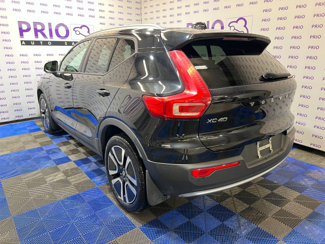 2022 Volvo XC40 in Cars & Trucks in Ottawa - Image 3