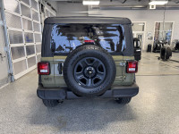 Discover Martin Chrysler, a family-owned gem since 44! With unbeatable service & deals, we're your g... (image 6)