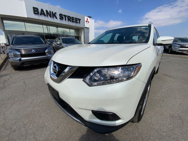 2015 Nissan Rogue AWD 4dr S in Cars & Trucks in Ottawa - Image 2