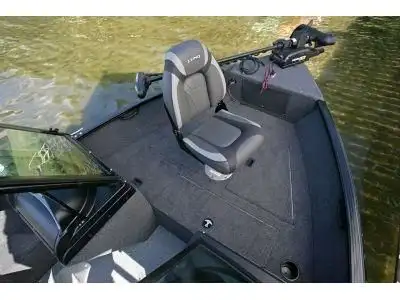 2025 Lund Boat Co 1650 REBEL XL SS BLACKOUT Mercury 60elpt in Powerboats & Motorboats in Lloydminster - Image 9