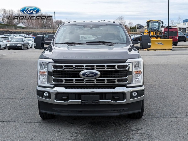 FORD F-350 SUPER DUTY XLT 2023 in Cars & Trucks in Victoriaville - Image 2