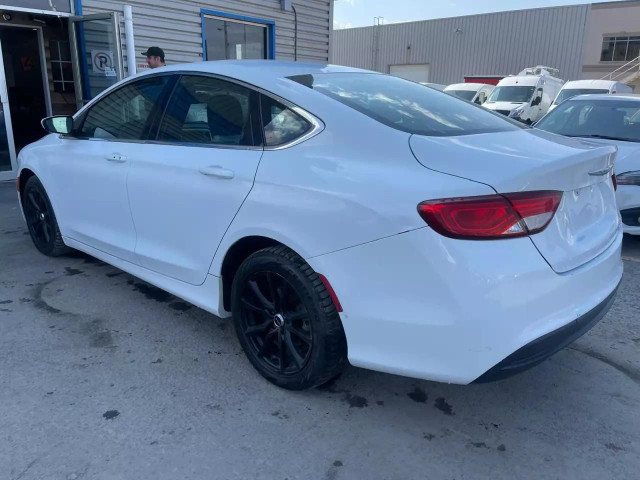 2016 CHRYSLER 200 LX in Cars & Trucks in Laval / North Shore - Image 4