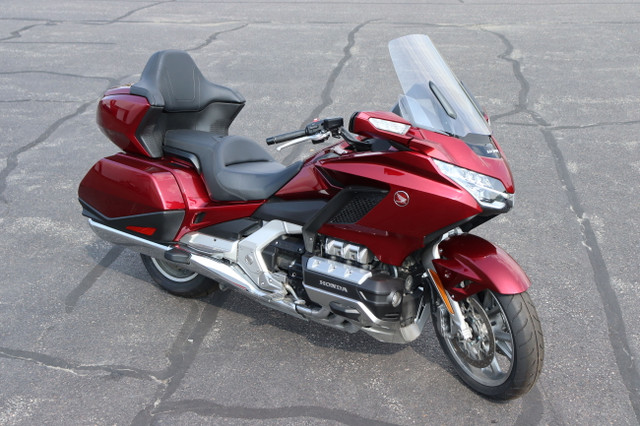 2018 Honda Gold Wing in Touring in Sault Ste. Marie - Image 2