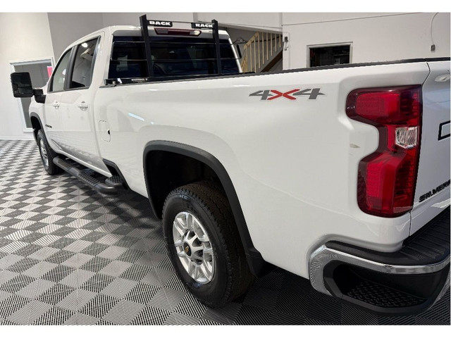 2024 Chevrolet SILVERADO 2500HD LT, Crew Cab, Heated Seats & Whe in Cars & Trucks in North Bay - Image 3