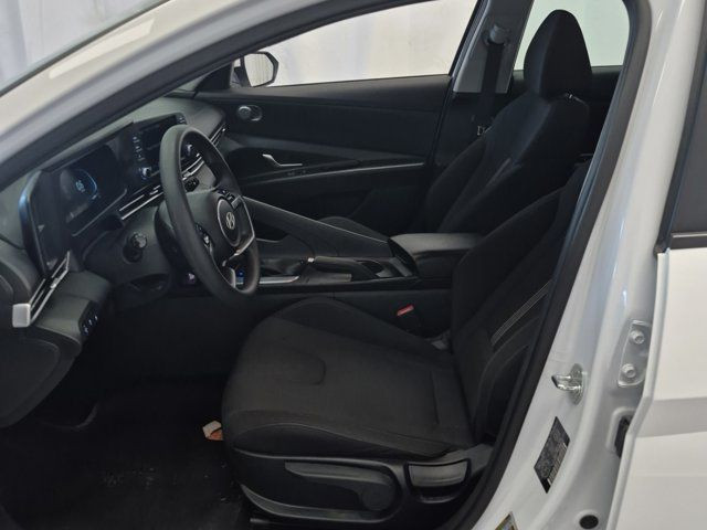 2024 Hyundai Elantra Essential | Apple CarPlay | Android Auto in Cars & Trucks in Guelph - Image 4