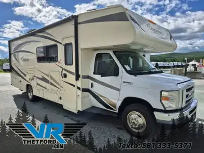 VR Thetford Paiement à partir de 0$/sem. + TX. 2018 Coachmen Freelander 28BH Magnifique motorisé Cla...