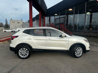 ???? 2022 Nissan Qashqai SV AWD One Owner | No Accidents | Dealer Serviced | Only 60,700 KM! ???? Th... (image 1)