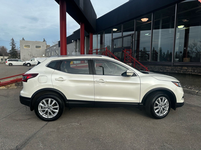 2022 Nissan Qashqai AWD SV CVT-ONE OWNER-FULLY LOADED-NO ACCIDEN in Cars & Trucks in Calgary - Image 2