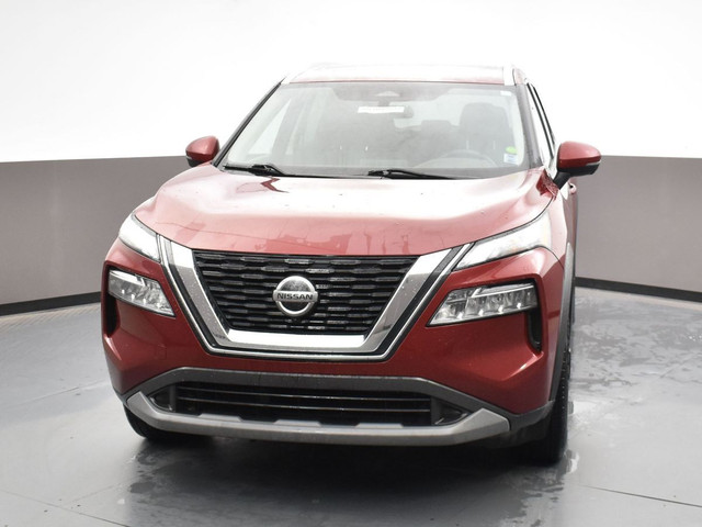 2021 Nissan Rogue Red SV All wheel drive, Sunroof, back up camer in Cars & Trucks in City of Halifax - Image 2