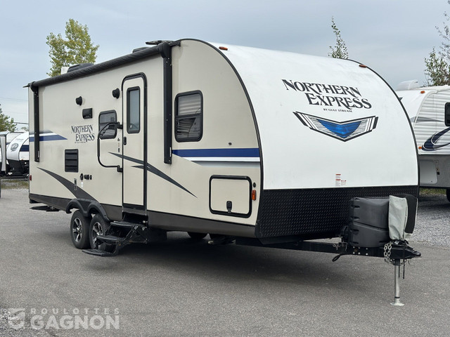 2018 Northern Express 25 BHS Roulotte de voyage in Travel Trailers & Campers in Laval / North Shore