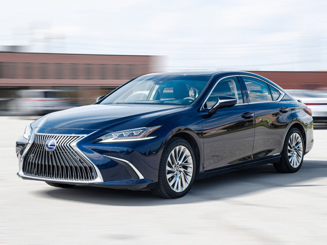 2020 Lexus ES 300 300H|PREMUM PKG|HYBRID|NAV|ROOF|B.SPOT|ACC|BAC in Cars & Trucks in City of Toronto - Image 3
