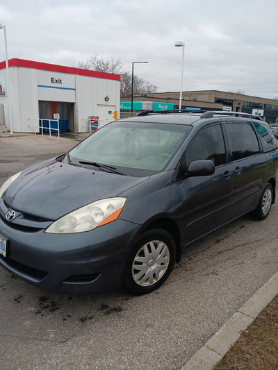 2008 Toyota Sienna CE