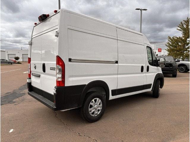 2025 Ram ProMaster Cargo Van SLT 2500 High Roof 136 WB in Cars & Trucks in Moncton - Image 4