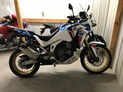 BIG REDUCTION!!! GREAT price, and ready to ride, buy it now and get a great deal. 2021 Africa Twin A...