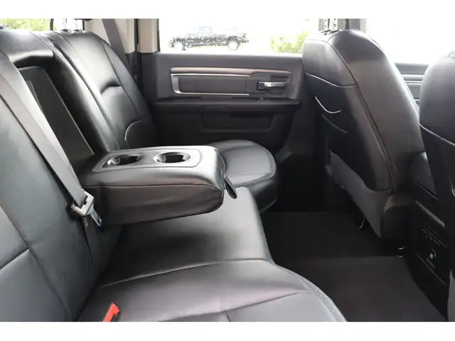 2022 Ram 1500 Classic SLT LUXURY EDITION CREW 4X4, LOADED/LEATHE in Cars & Trucks in Winnipeg - Image 26