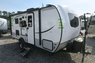 Spring Pre-Owned RV Sale – EXCLUSIVE at CampMart Kitchener Take advantage of limited-time savings on...