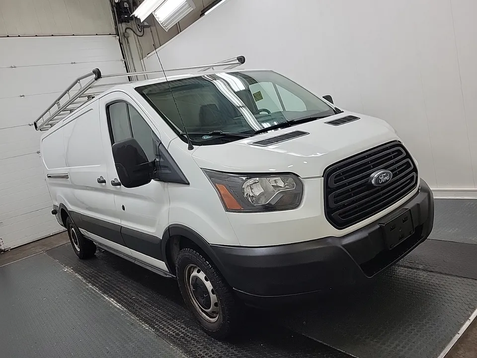2019 Ford Transit Van T250