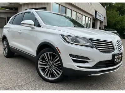 Vehicle Highlights: - Accident free - 2.3T motor - Highly optioned Just landed is a beautiful Lincol...