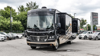 2015 Ford Super Duty F-53 Motorhome