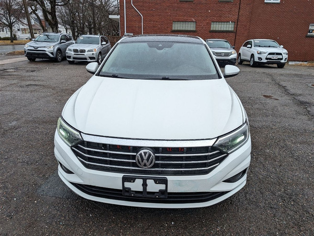 2019 Volkswagen Jetta Execline 126,784 KM LOADED!! and a fuel si in Cars & Trucks in Saint John