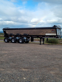 *Sold, Coming in Early 2024 * 2023 ABS Tri Axle Live Bottom