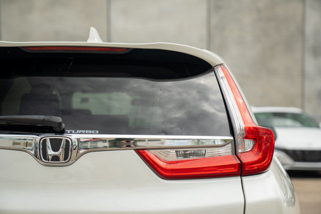 2018 Honda CR-V LX in Cars & Trucks in Edmonton - Image 4