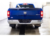 **ONE OWNER - ACCIDENT FREE** 108,842 KM This 2017 Ram 1500 4x4 Crew Cab SXT is powered by a 5.7L HE... (image 7)