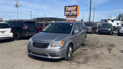  2015 Chrysler Town & Country LEATHER*WHEELS*STOWNGO*LOADED*ONLY