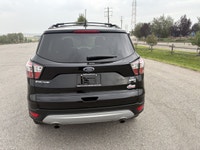 2017 FORD ESCAPE SE AWD Mileage 121.663KM Engine :1.5L Turbo Transmission: Automatic Stock Number:08... (image 4)
