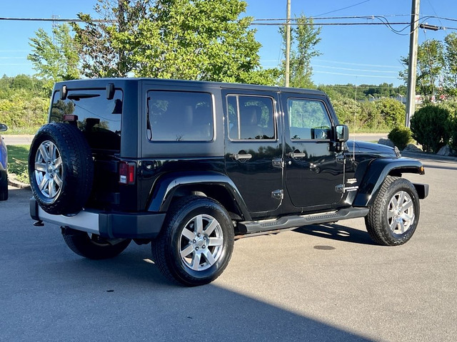 2015 Jeep Wrangler Unlimited Sahara in Cars & Trucks in St. Catharines - Image 3