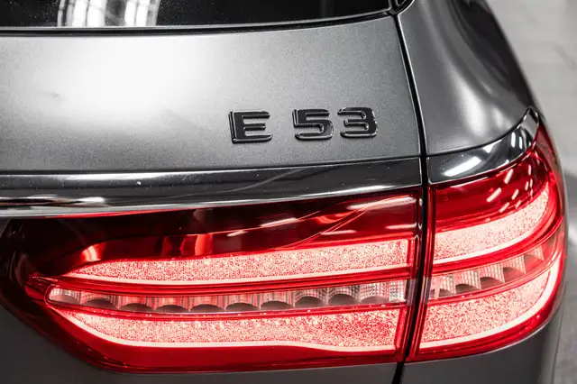 2020 Mercedes-Benz E53 4MATIC+ Wagon | Premium | Night | AMG Con in Cars & Trucks in City of Montréal - Image 17