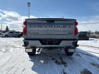 This Chevrolet Silverado 1500 boasts a Gas V8 5.3L/325 engine powering this Automatic transmission.... (image 5)