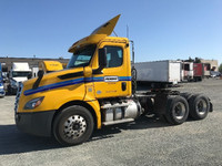 2019 FREIGHTLINER T12664ST;Heavy Duty Trucks - CONVENTIONAL W/O SLEEPER Penske Location 9-380 RIVERS... (image 2)